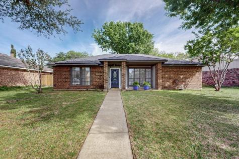 2510 Neal Drive Garland TX 75040
