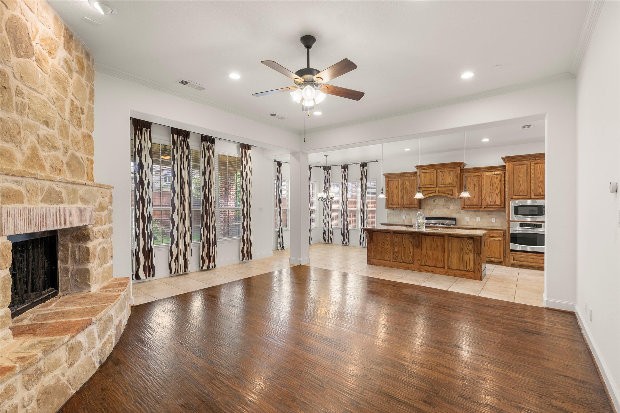 726 Sleepy Creek Drive Frisco TX 75036