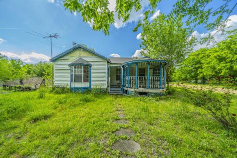 1424 James Drive Kaufman TX 75142