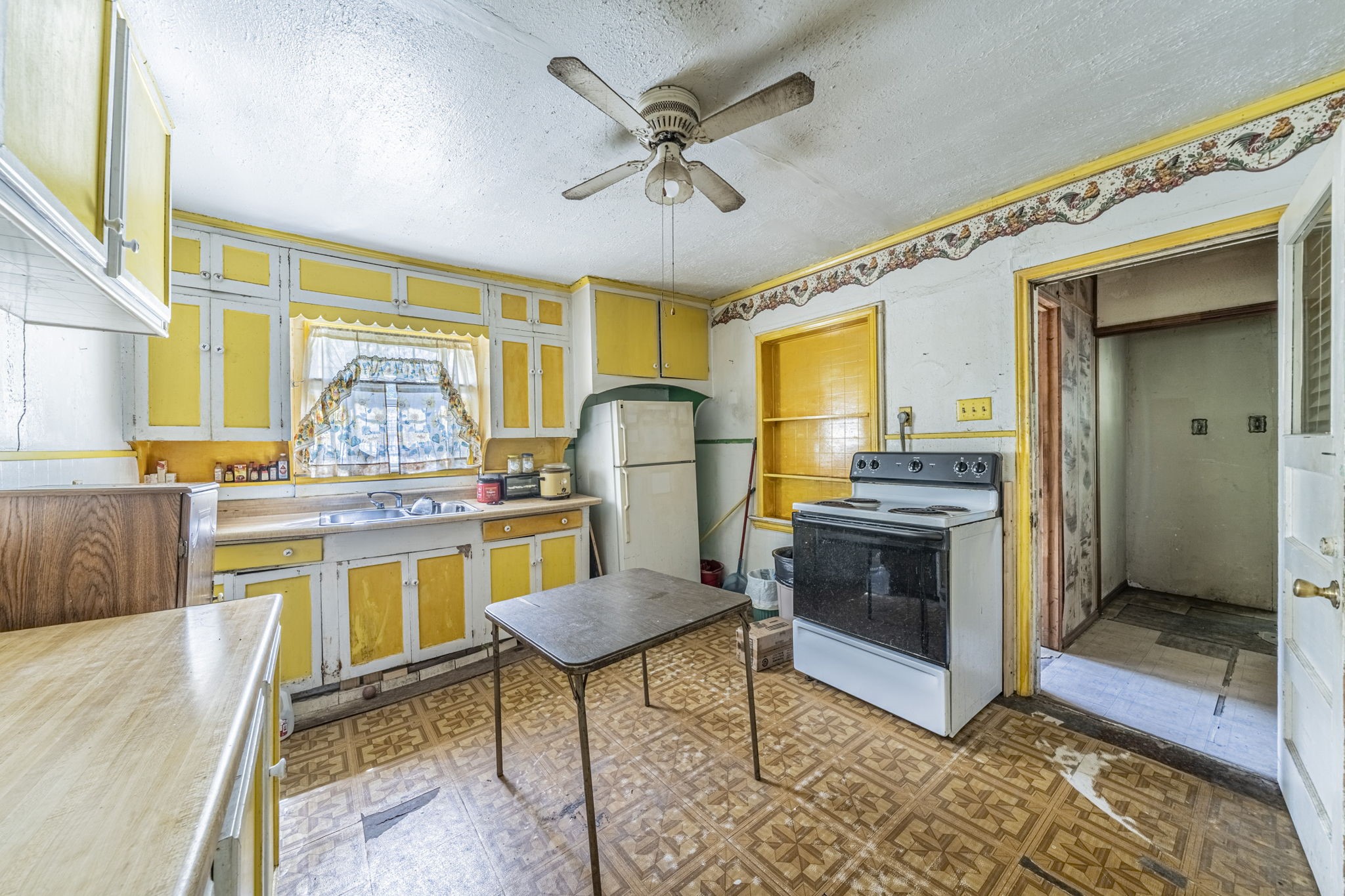 1424 James Drive Kaufman TX 75142