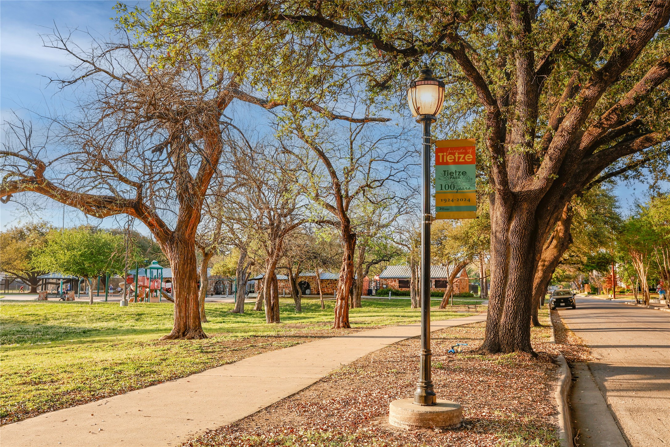6134 Monticello Avenue Dallas TX 75214
