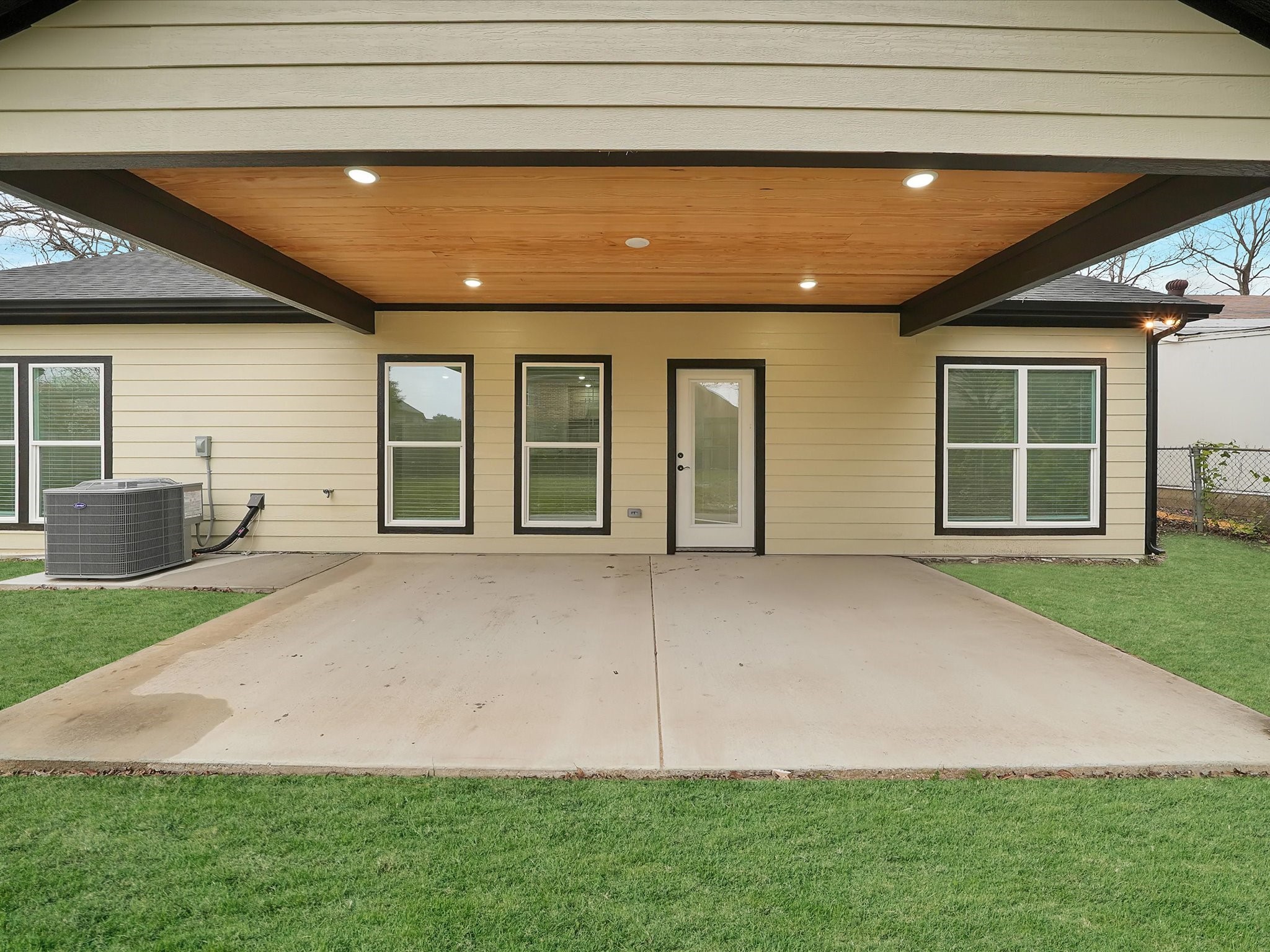 706 Cedar Drive Mesquite TX 75149