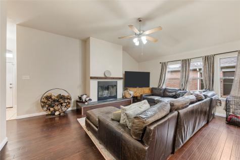 8613 King Ranch Drive Cross Roads TX 76227