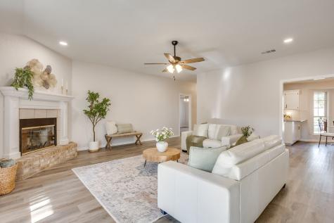 615 Rosewood Place Joshua TX 76058