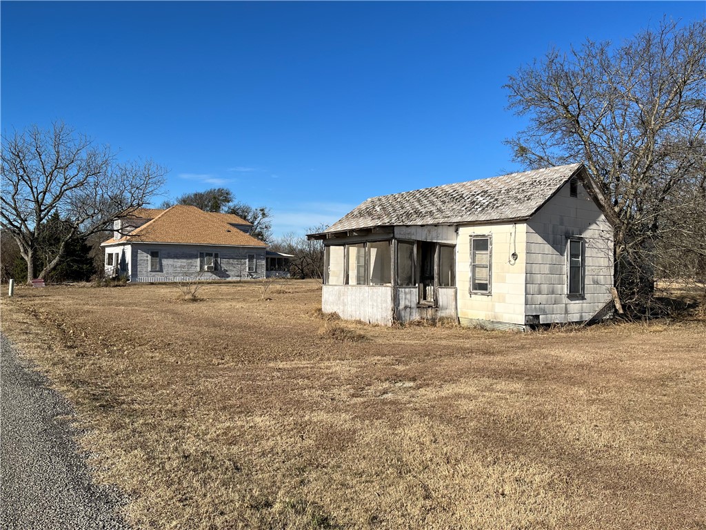 427 Rice Creek Road West TX 76691
