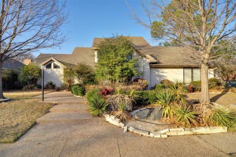 2725 Holly Brook Court Bedford TX 76021