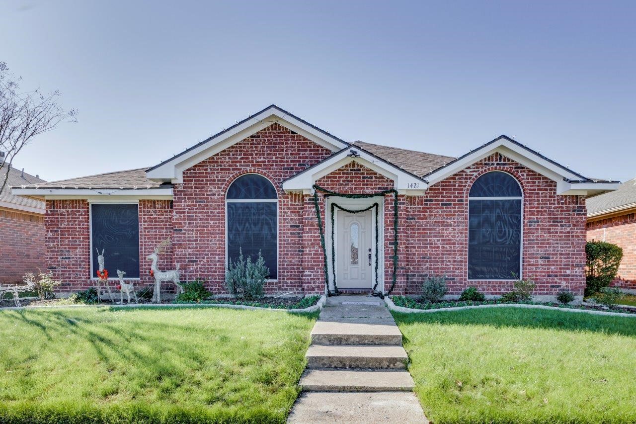 1421 Jessica Lane Mesquite TX 75149