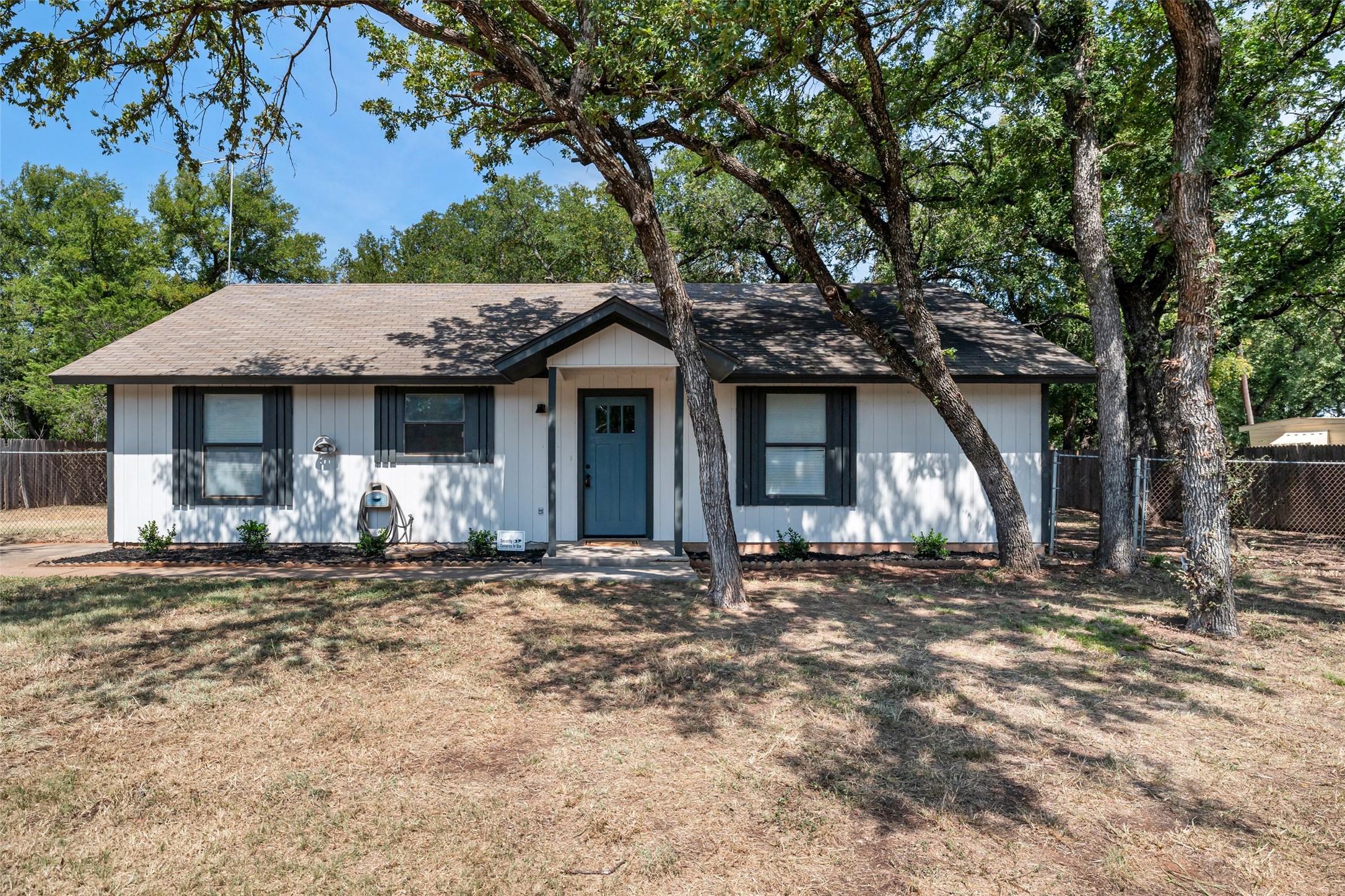 3014 Inwood Trail Granbury TX 76048