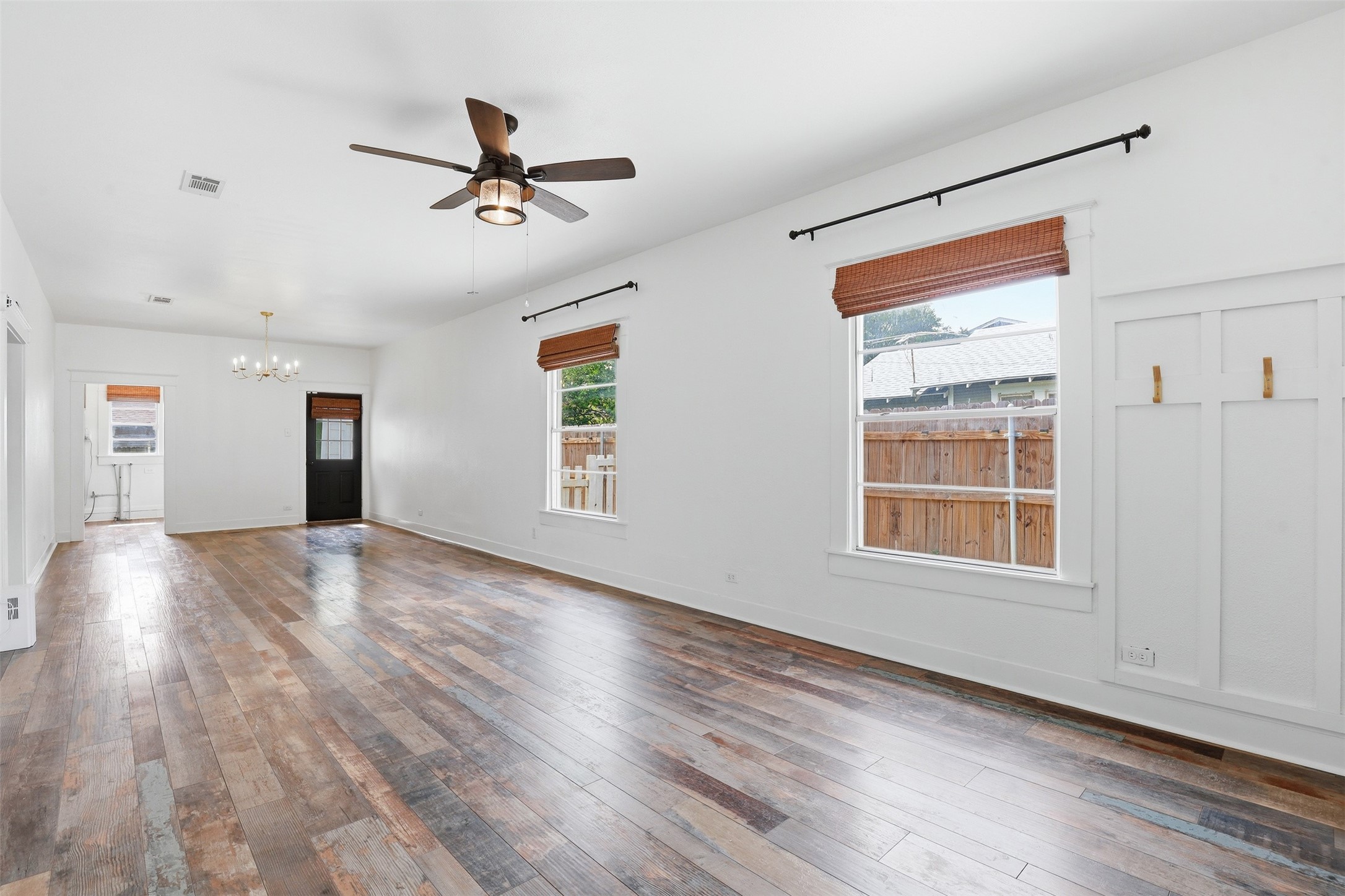 206 S Pendell Avenue Cleburne TX 76033
