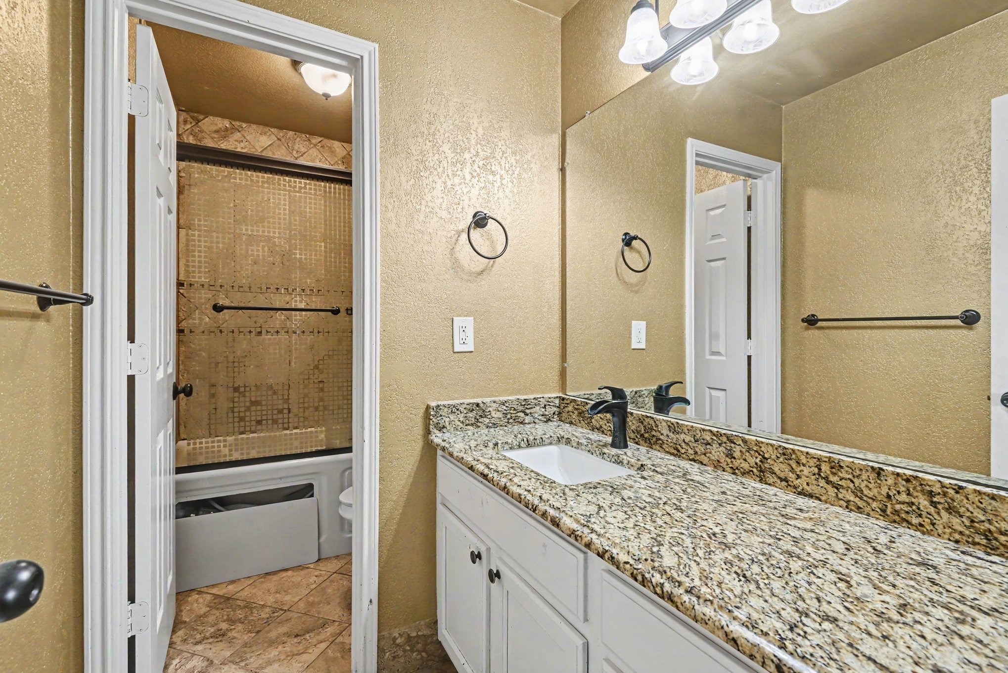 10005 Shelburne Road Fort Worth TX 76244