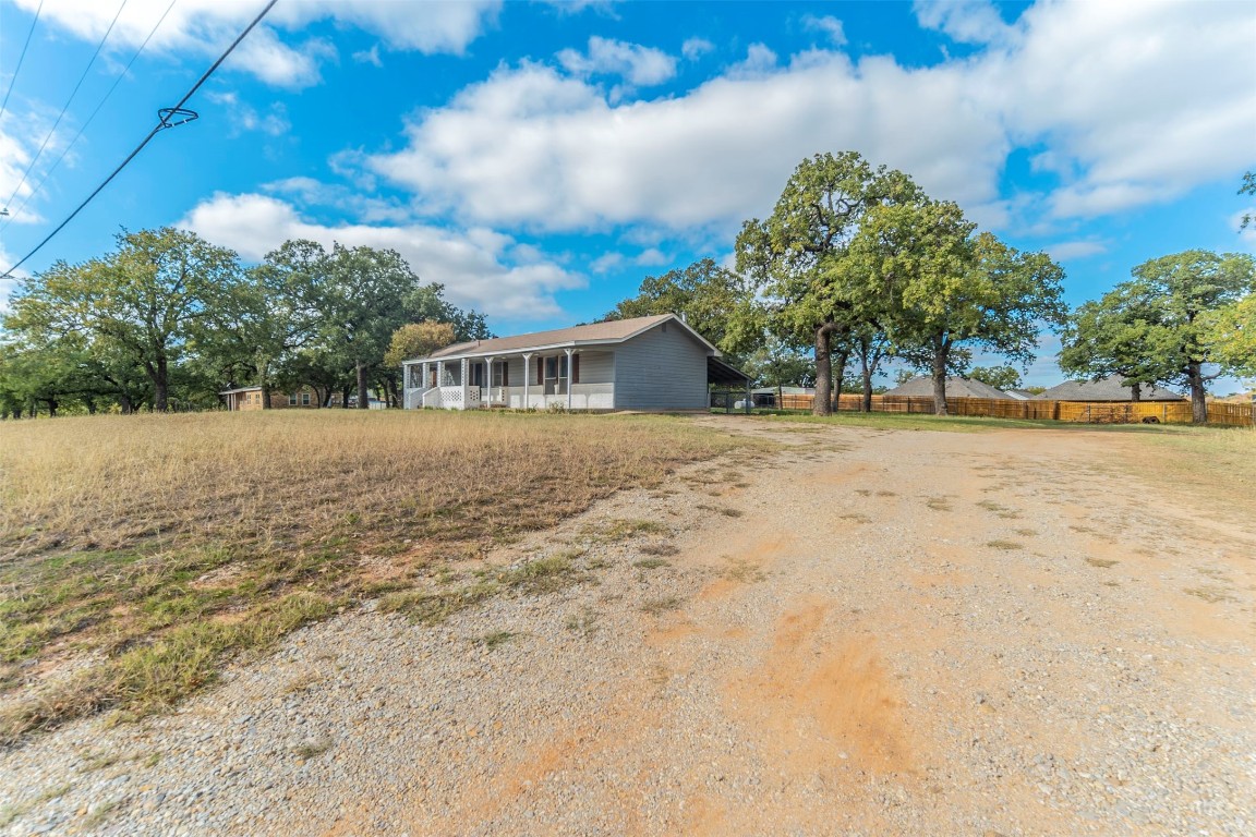807 E 3rd Street Springtown TX 76082