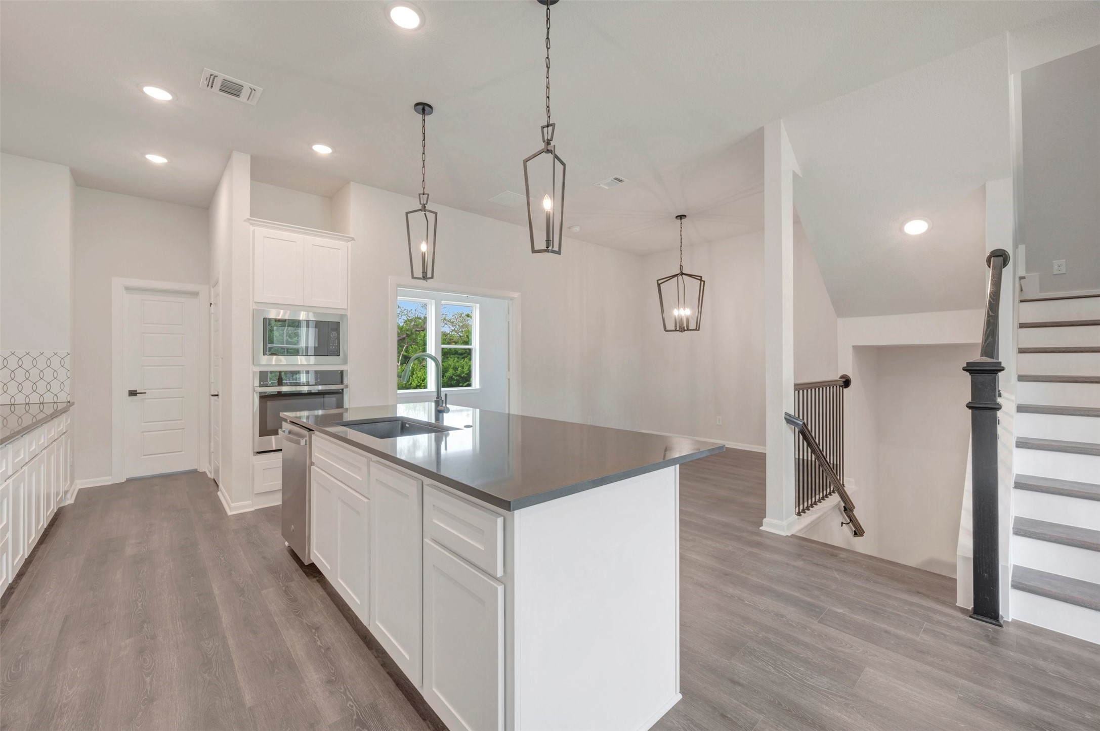 5825 Water Bridge Lane Fort Worth TX 76109