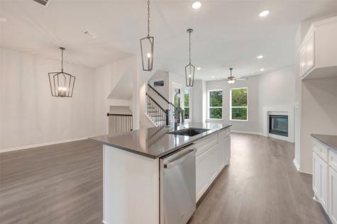 5825 Water Bridge Lane Fort Worth TX 76109