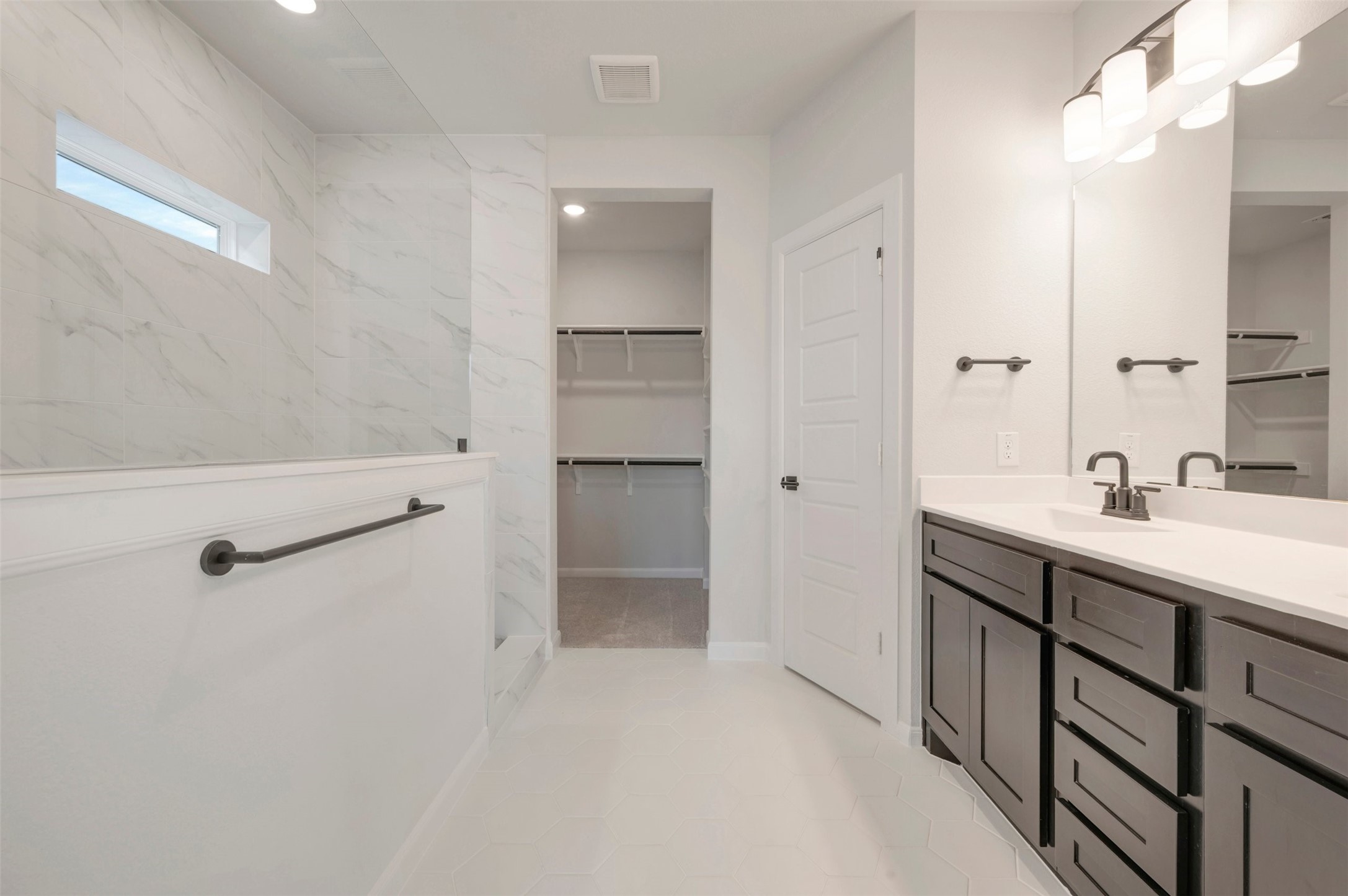 5825 Water Bridge Lane Fort Worth TX 76109