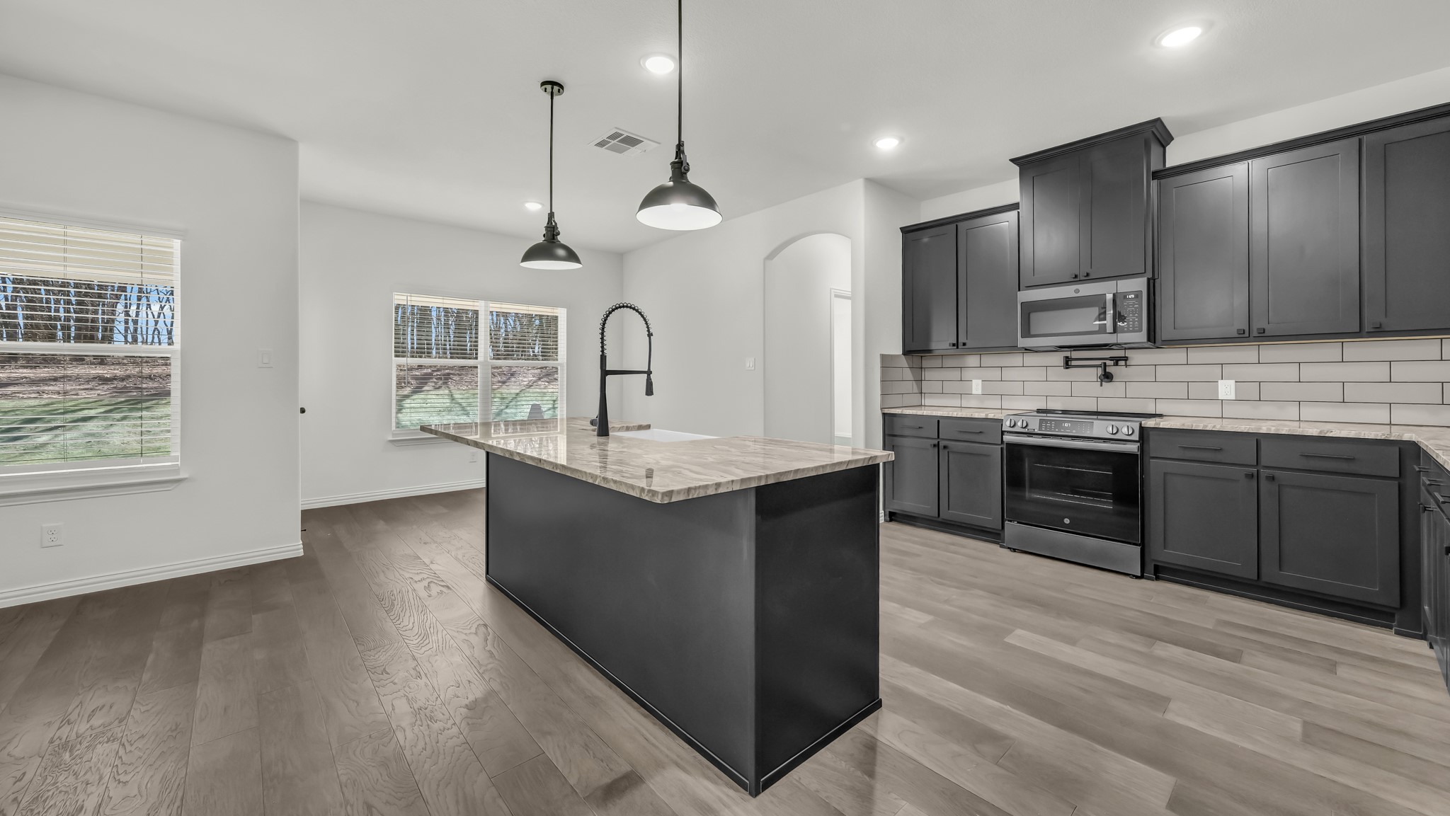 139 Sedona Creek Court Poolville TX 76487