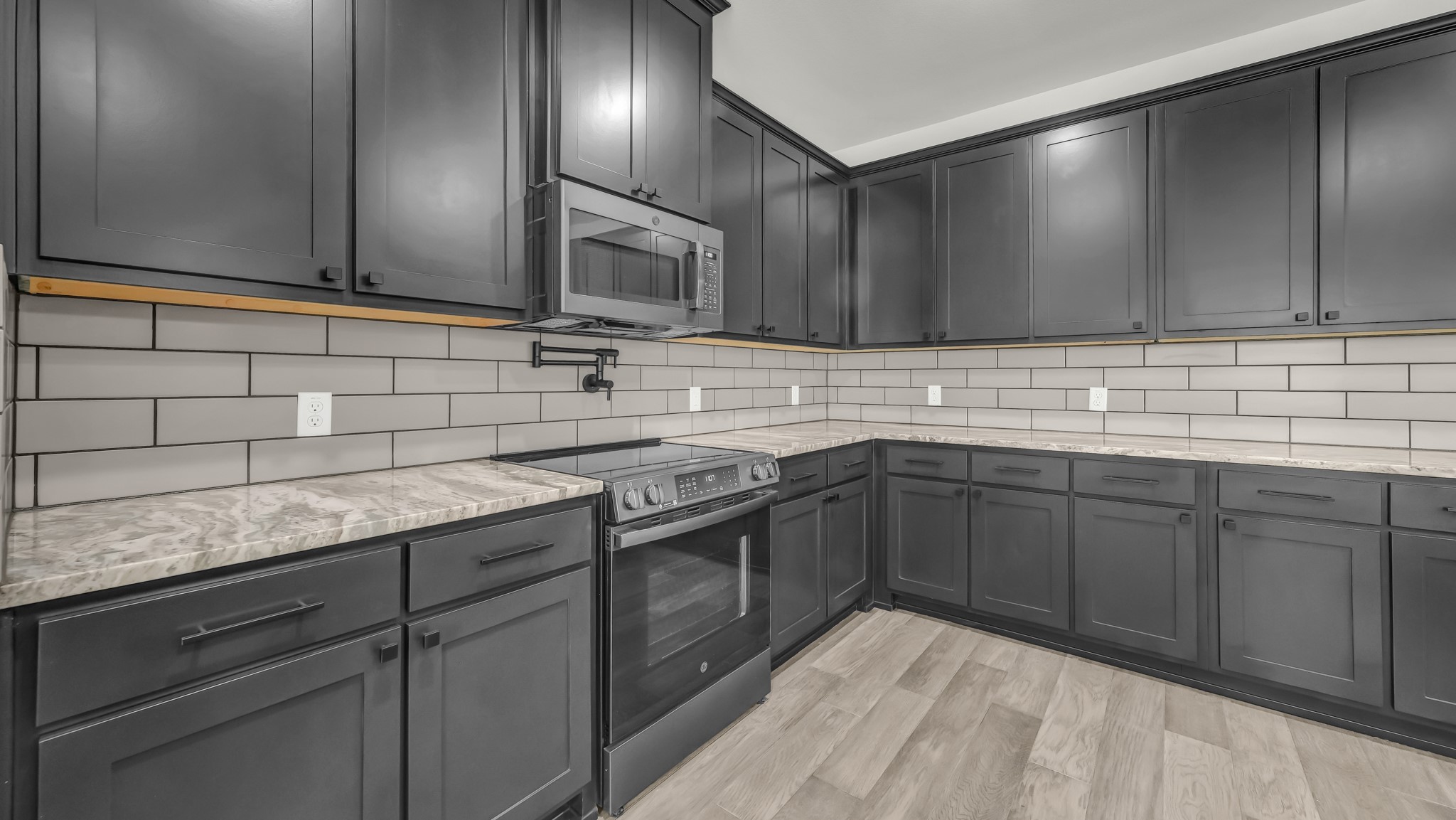 139 Sedona Creek Court Poolville TX 76487