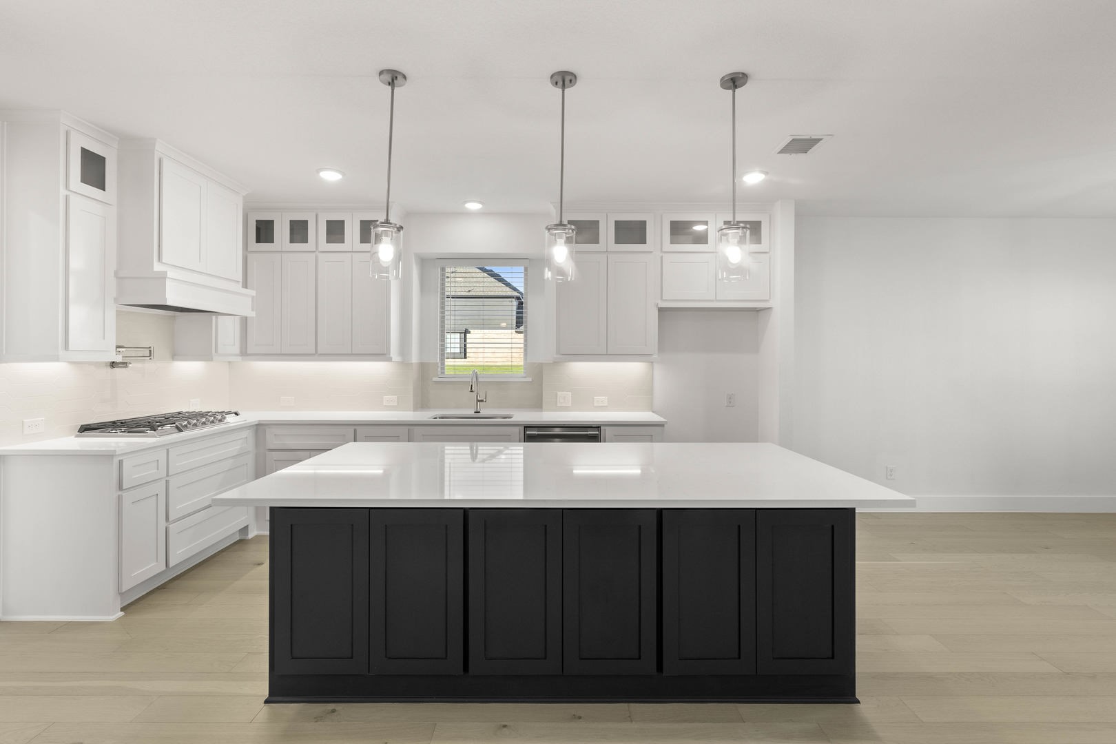 290 Cheyenne Mountain Drive Ovilla TX 75154