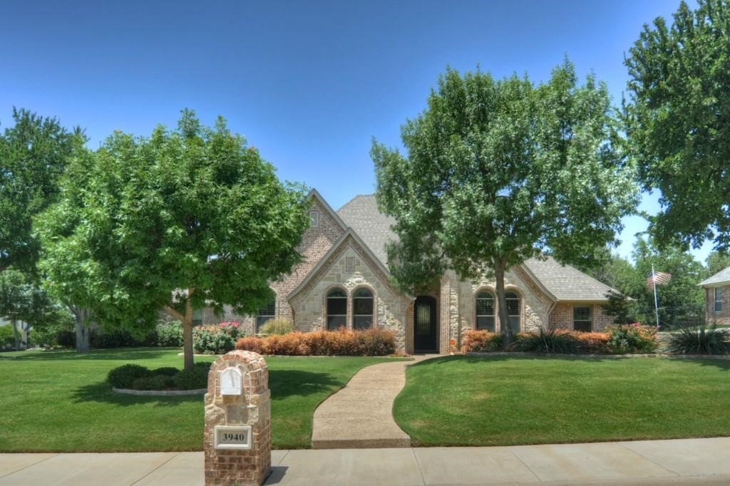 3940 Stoneshire Court Fort Worth TX 76179