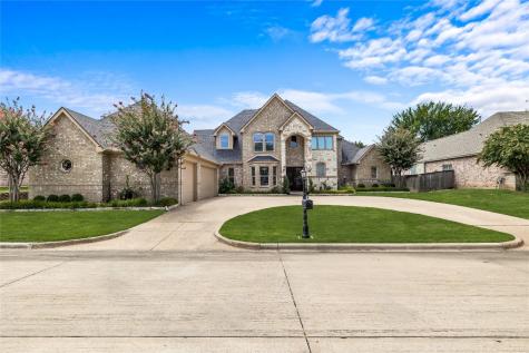 2006 Stone Canyon Court Arlington TX 76012