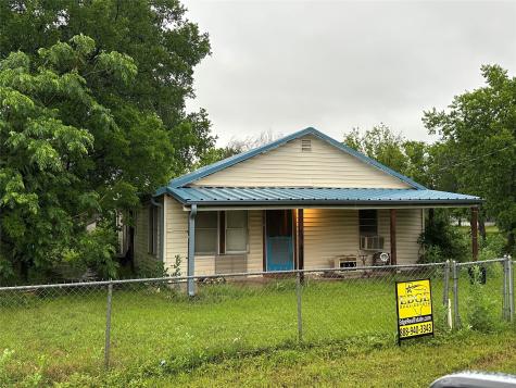 1016 SW 25th Street Mineral Wells TX 76067