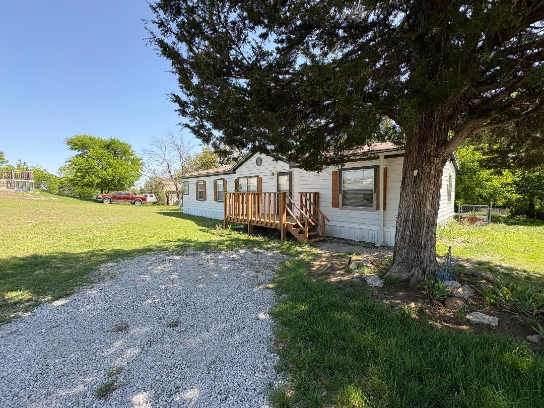 125 Classic Country Court Springtown TX 76082