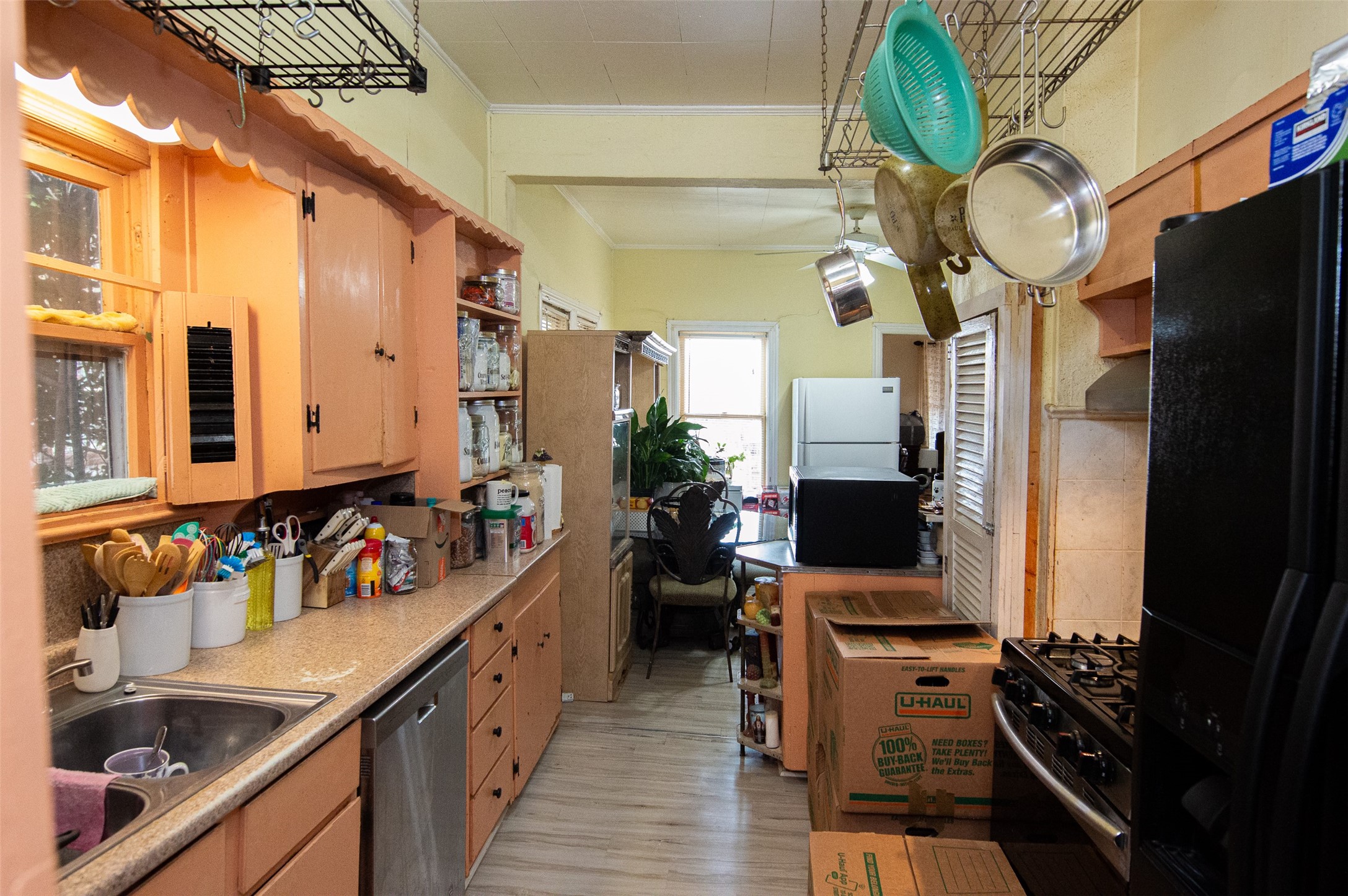 2011 Ramsey Avenue Dallas TX 75216