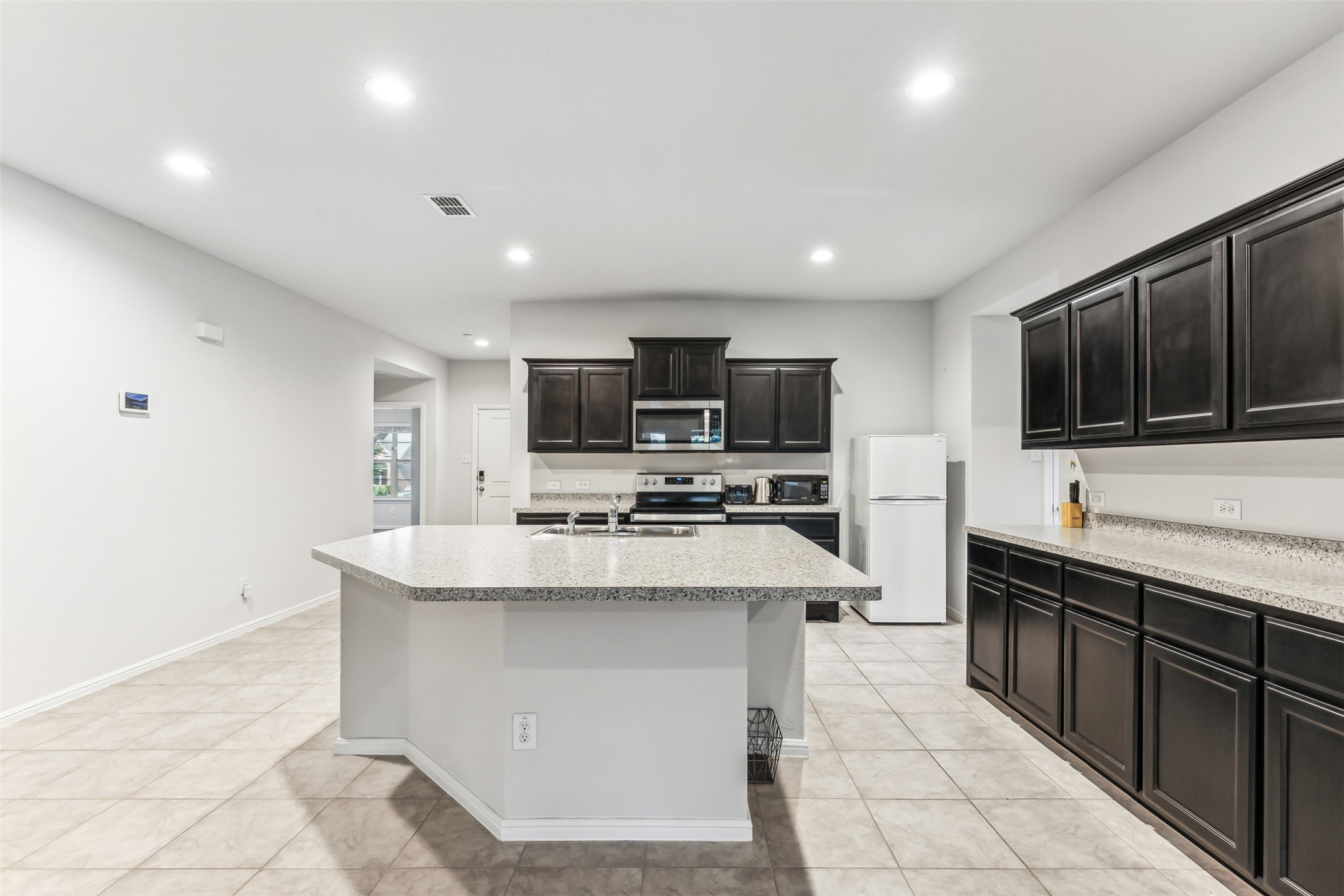 714 Wolf Creek Drive Cleburne TX 76033