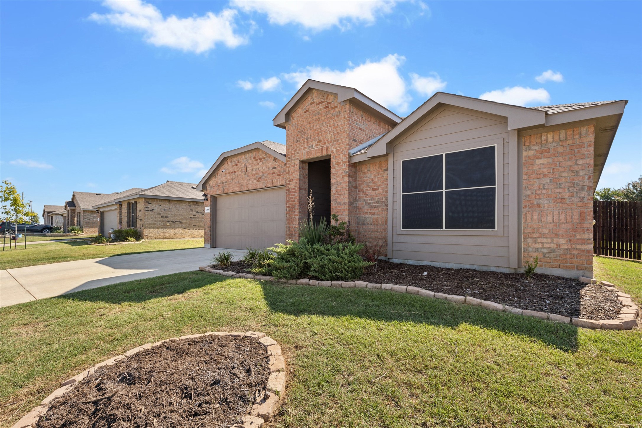 714 Wolf Creek Drive Cleburne TX 76033