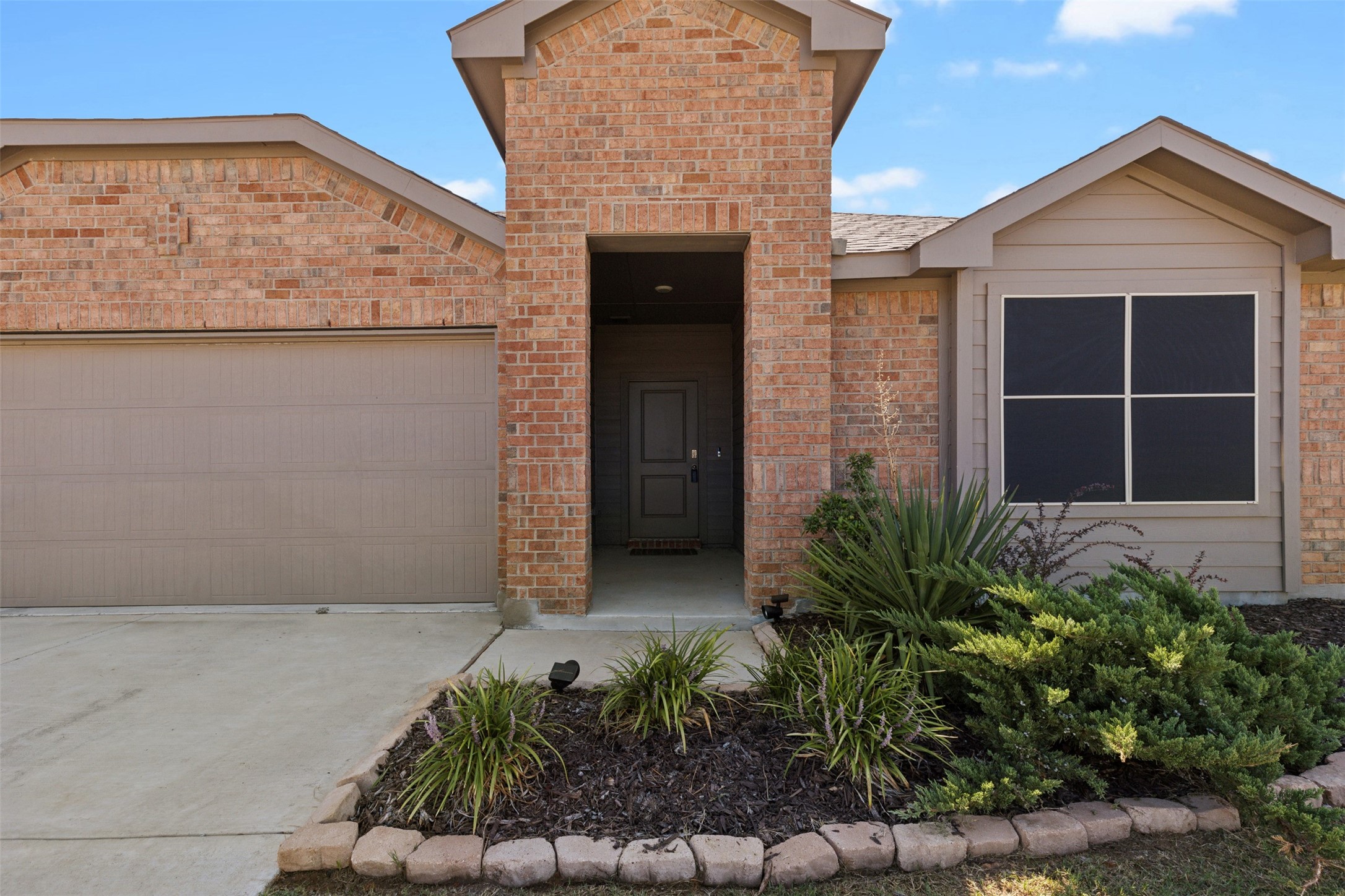 714 Wolf Creek Drive Cleburne TX 76033