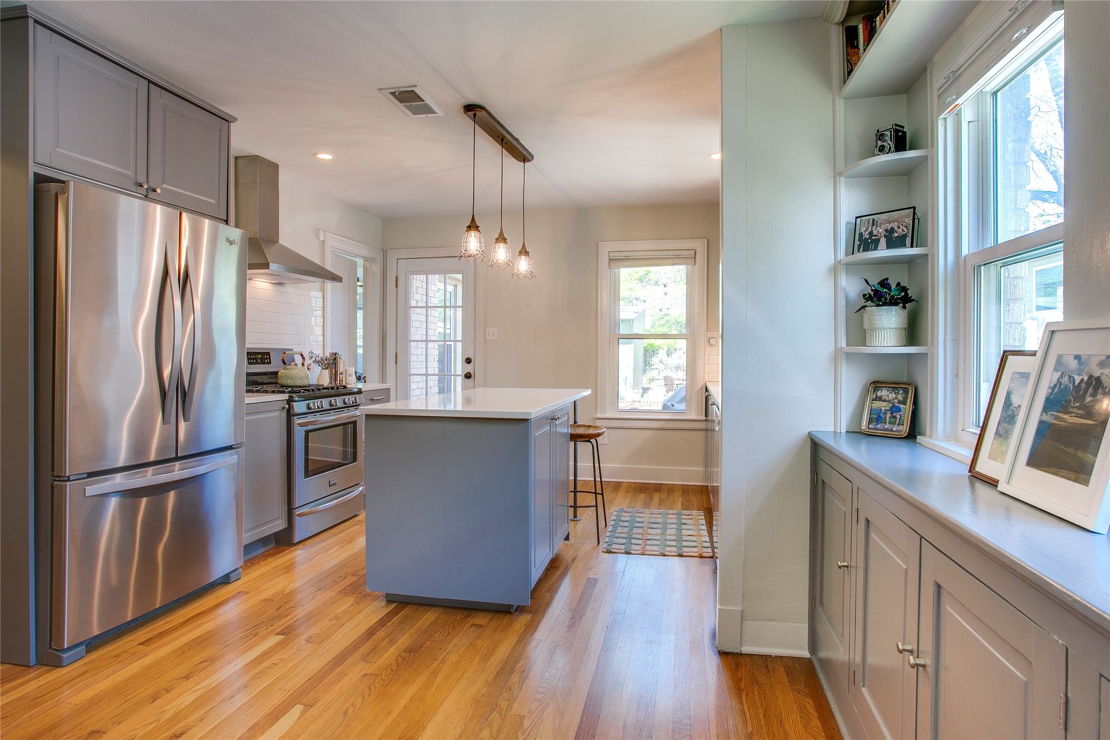 3343 Gibsondell Avenue Dallas TX 75211