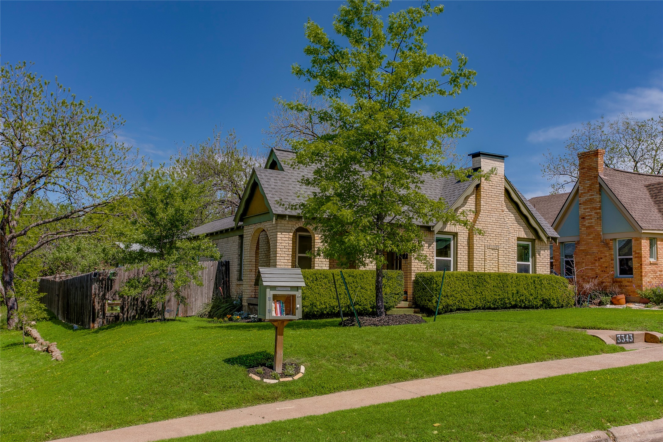 3343 Gibsondell Avenue Dallas TX 75211