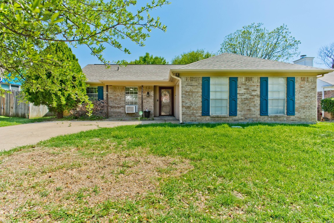 3812 Staghorn Circle S Fort Worth TX 76137