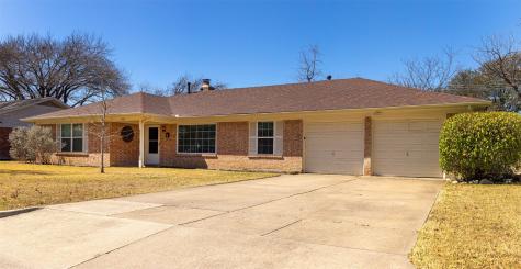5116 Stacey Avenue Fort Worth TX 76132