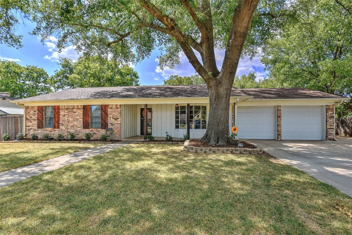 2310 Rex Cruse Drive Sherman TX 75092