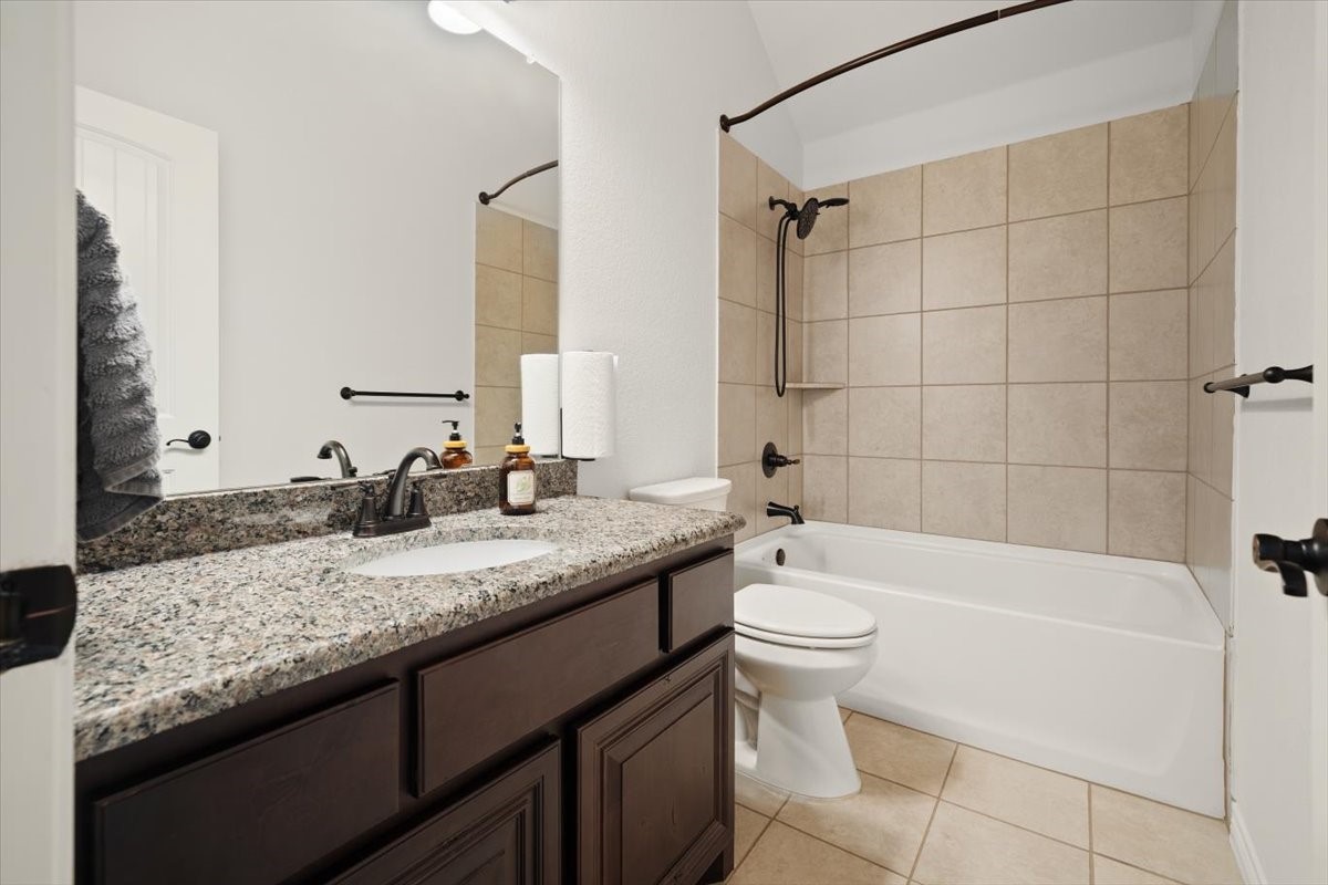 1420 Glade Meadows Drive Burleson TX 76058