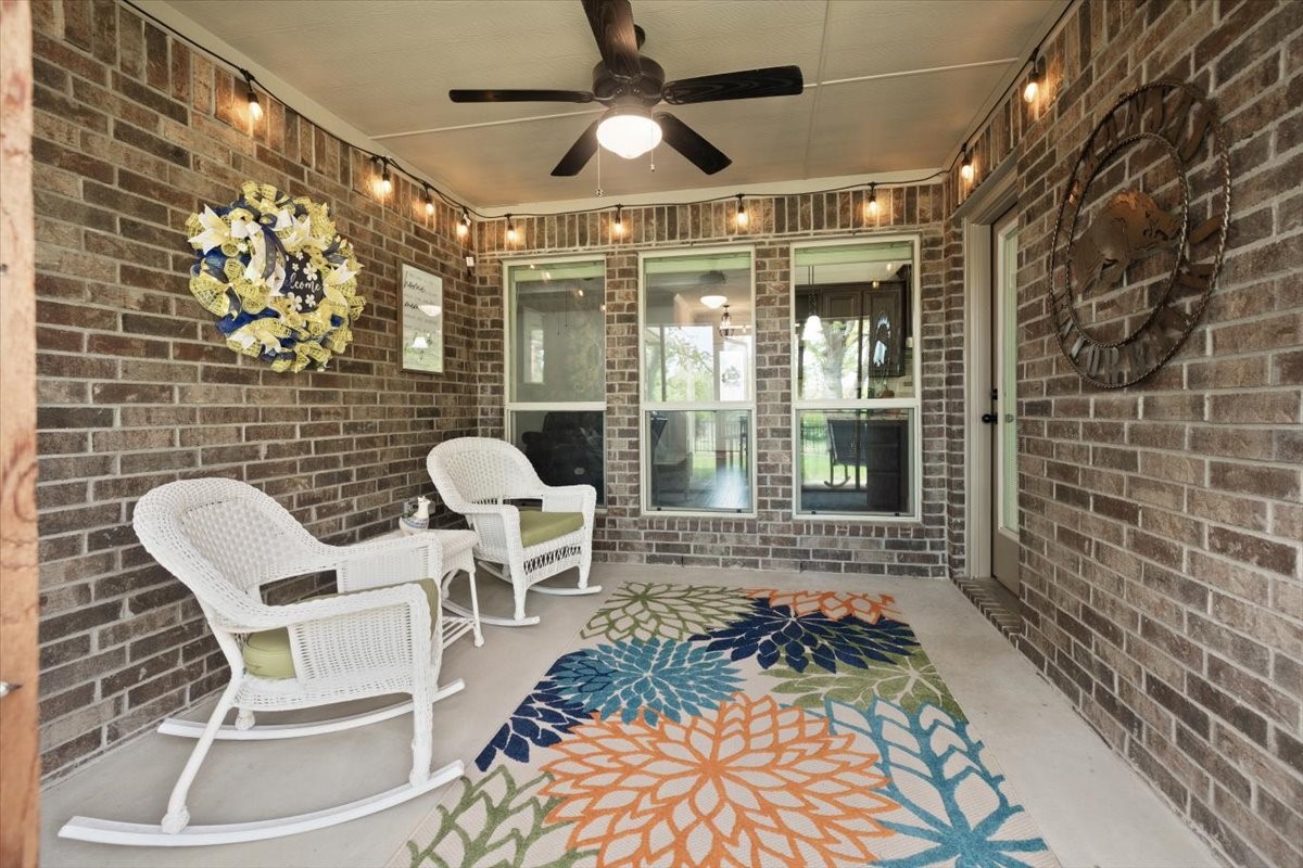 1420 Glade Meadows Drive Burleson TX 76058