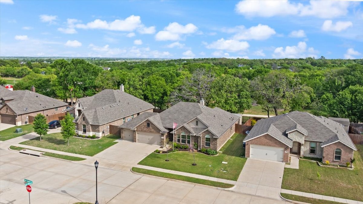1420 Glade Meadows Drive Burleson TX 76058