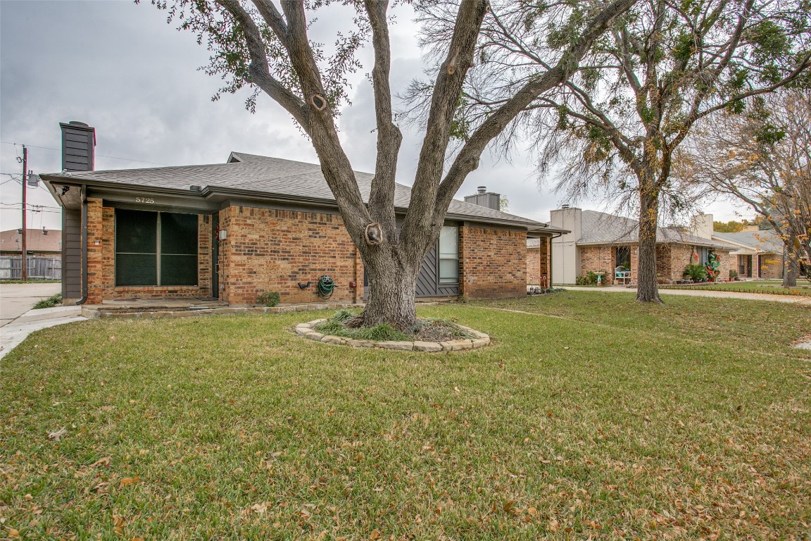 5725 Cancun Drive North Richland Hills TX 76180