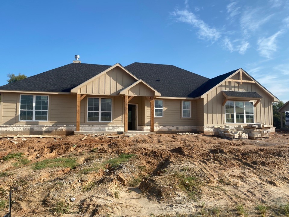 1001 Northern Oaks Court Springtown TX 76082