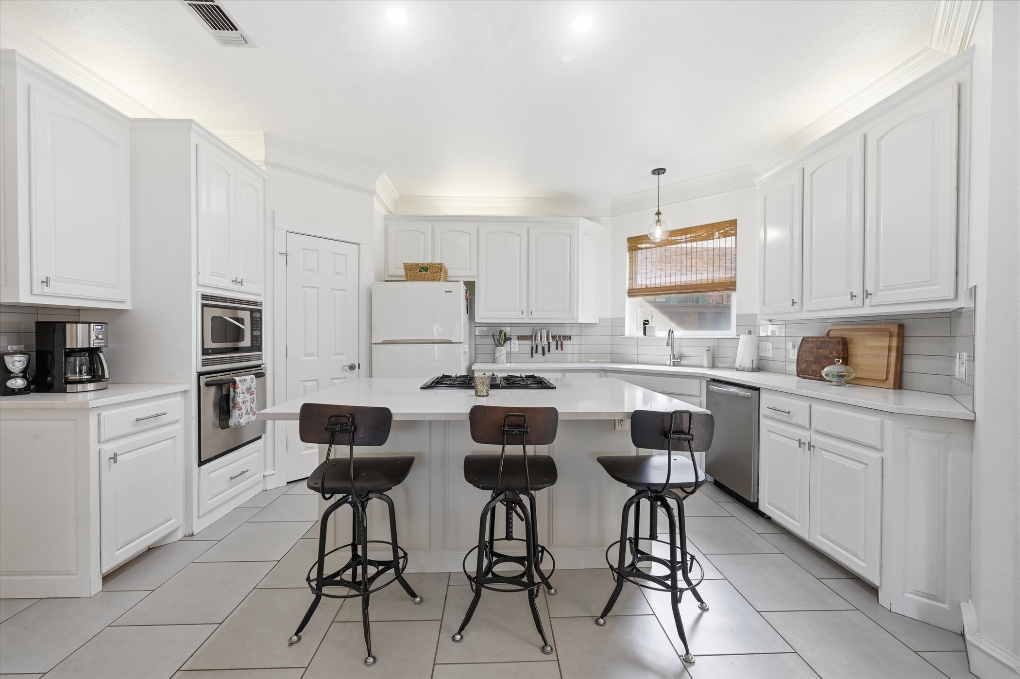 3332 W 4th Street Fort Worth TX 76107