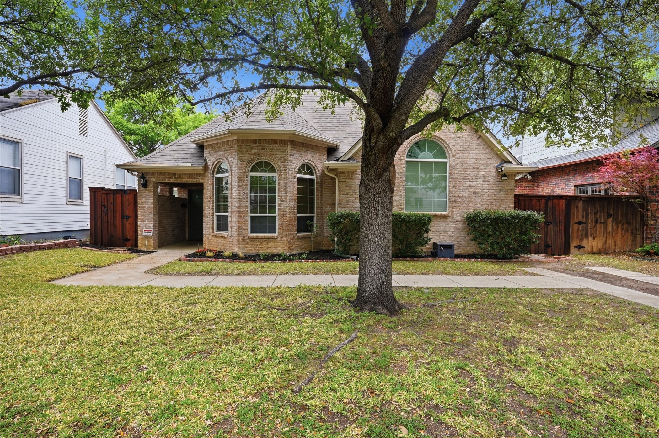 3332 W 4th Street Fort Worth TX 76107