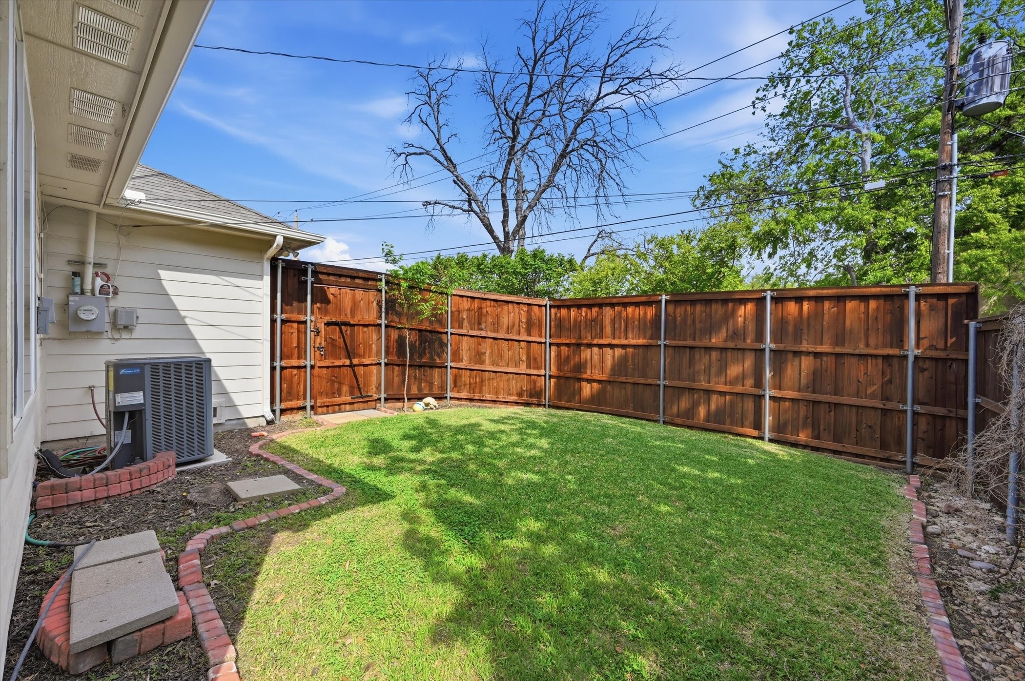 3332 W 4th Street Fort Worth TX 76107