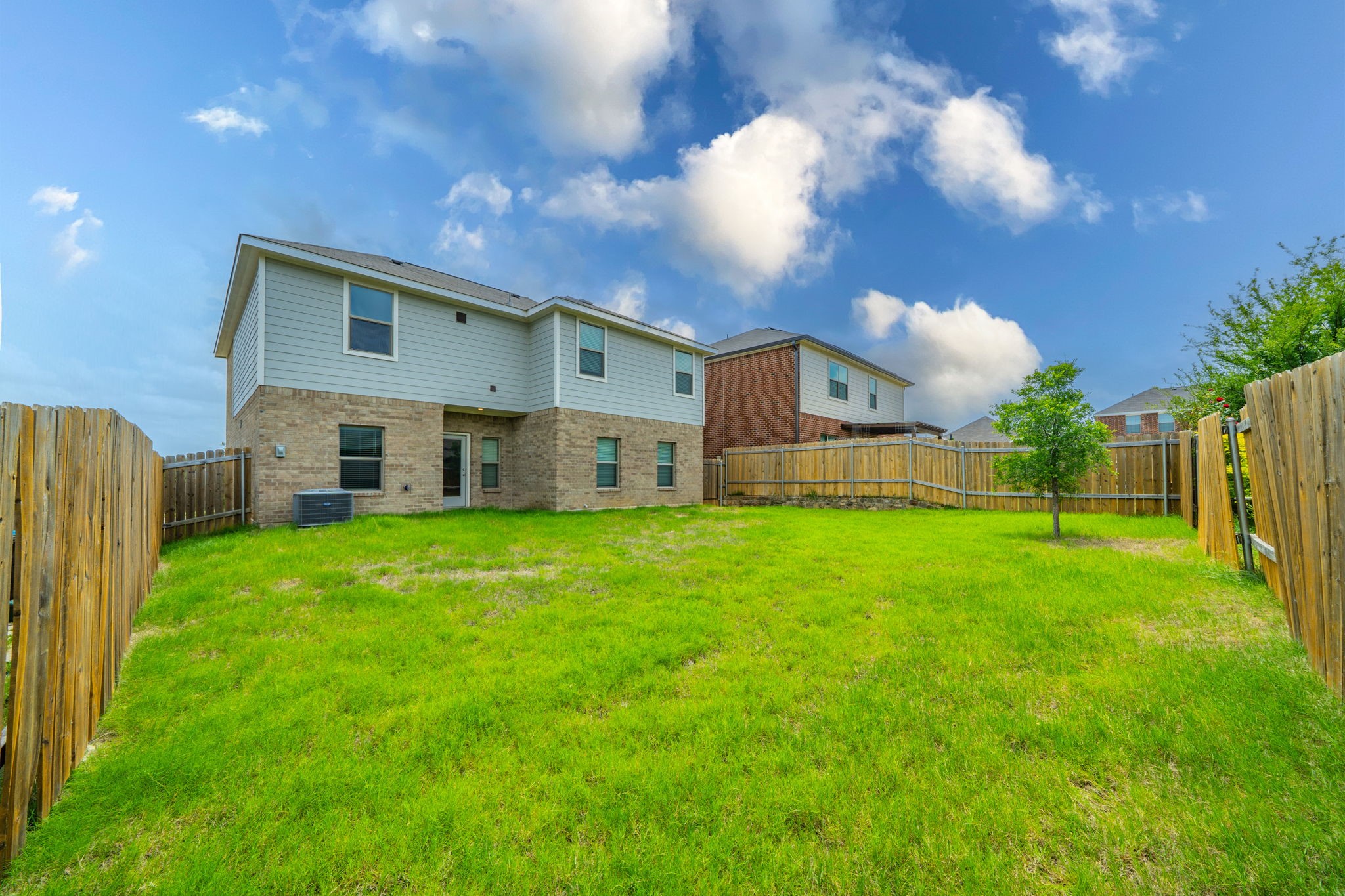 360 Ridgeland Oaks Drive Fort Worth TX 76120