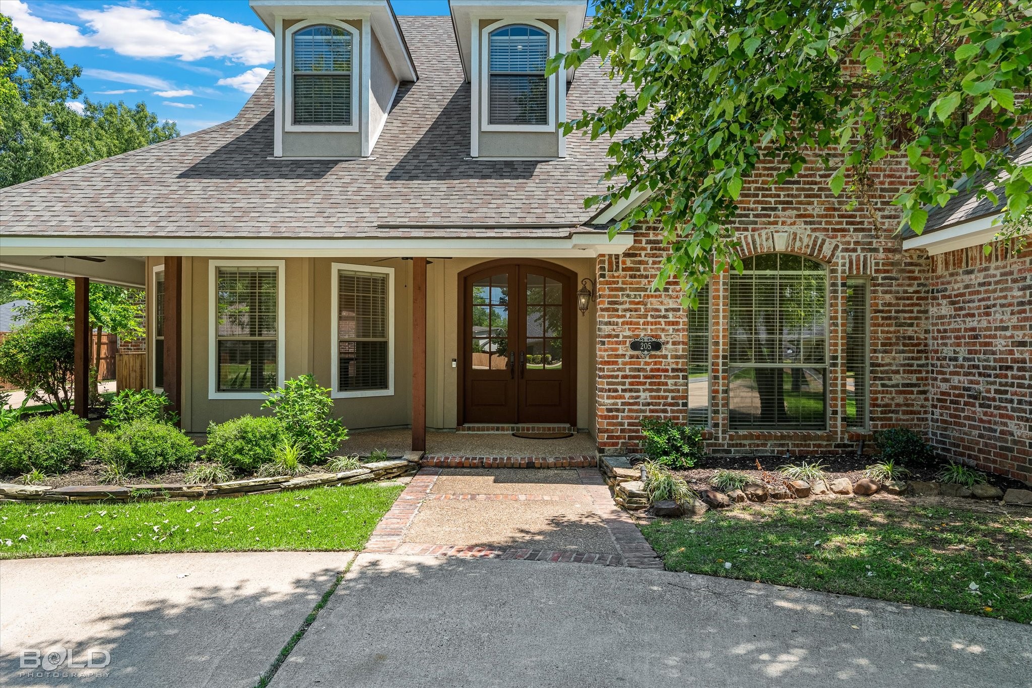205 Old Palmetto Road Benton LA 71006
