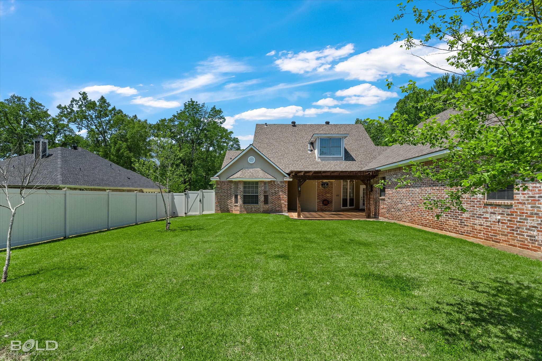 205 Old Palmetto Road Benton LA 71006