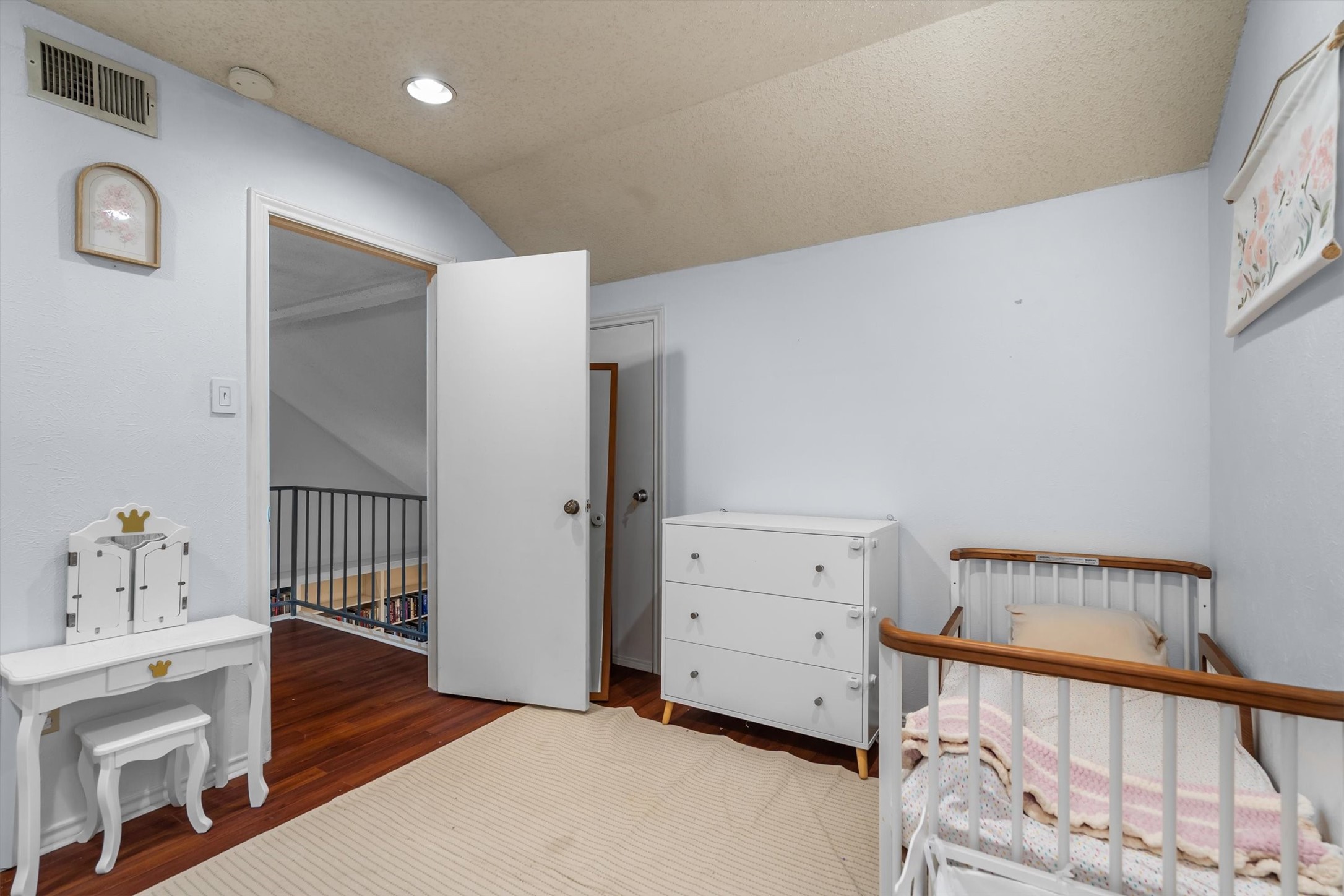 1859 Amber Lane Carrollton TX 75007