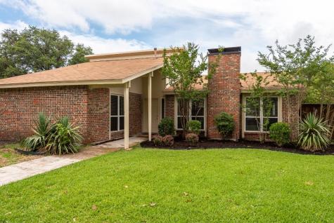 2330 Pueblo Drive Garland TX 75040