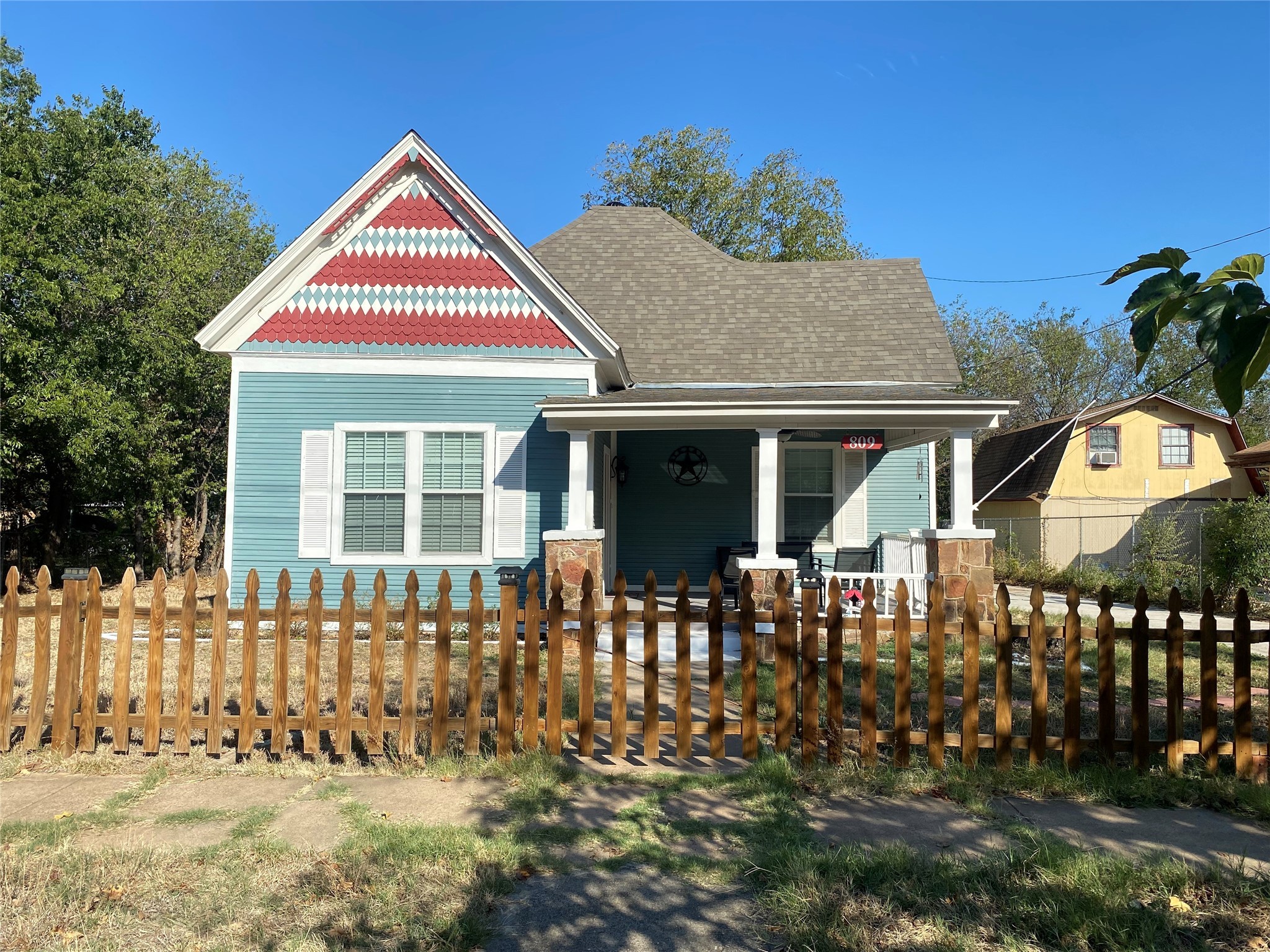 809 SW 5th Avenue Mineral Wells TX 76067