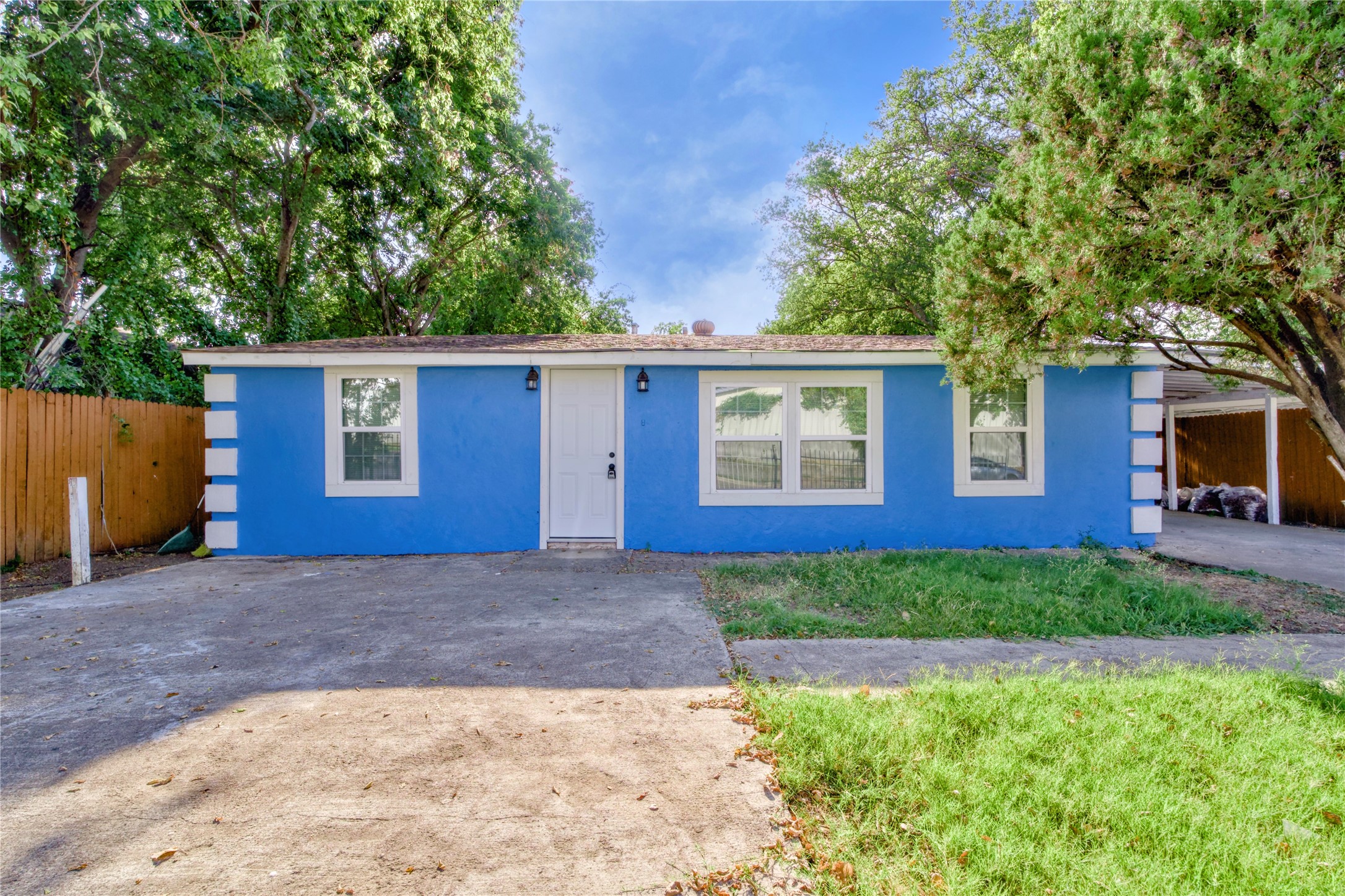 1212 S Sargent Street Fort Worth TX 76105