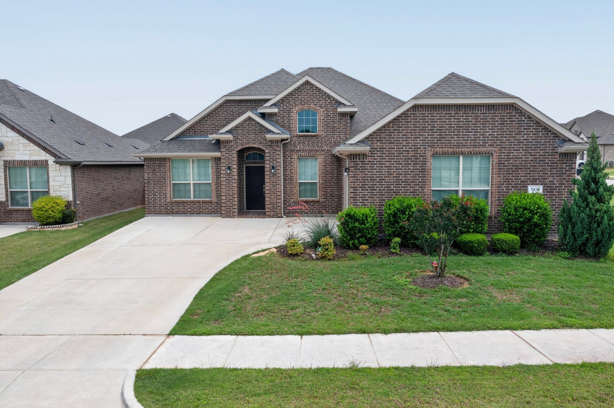 7811 Links Drive Arlington TX 76001
